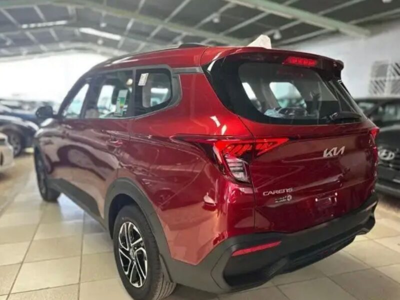 2026 Kia Carens 1.5 Litres 4 Cylinder Petrol Engine Red Black MPV GCC Specs Automatic