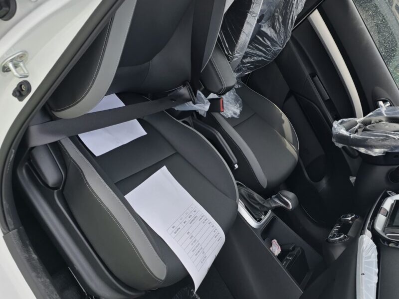 2026 KIA KX1 1.4-liter Naturally Aspirated 4-cylinder Petrol Engine White Black SUV GCC
