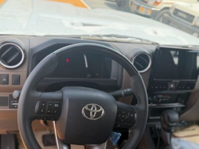 2026 Toyota Land Cruiser LC79 4.0L 6 Cylinders Petrol Engine Grey Tan Pickup Truck GCC