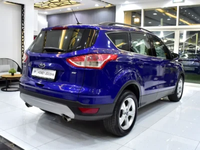 2014 Ford Escape SEL 4 Cylinders Petrol Engine Blue Beige Crossover GCC Specs Automatic