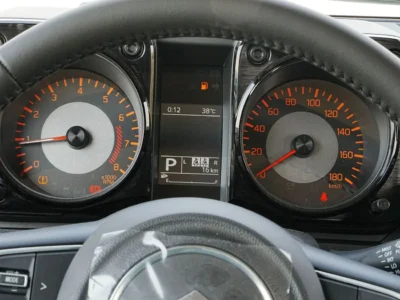 2026 SUZUKI JIMNY GLX 1.5L 4 Cylinders Petrol Engine Green Black SUV GCC Specs Automatic
