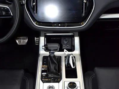 2024 Jetour X70 Luxury 4 Cylinders Petrol Engine White Black SUV GCC Specs Automatic