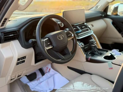2026 Toyota Land Cruiser VXR 4.0 Litres 6 Cylinders Petrol Engine Black Beige SUV GCC Specs