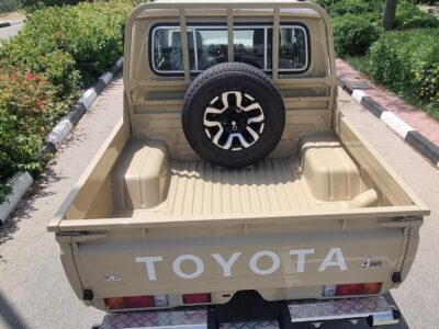 2026 Toyota Land Cruiser DOUBLE CABIN LX 4.0L 6 Cylinders Petrol Engine Beige Pickup Truck