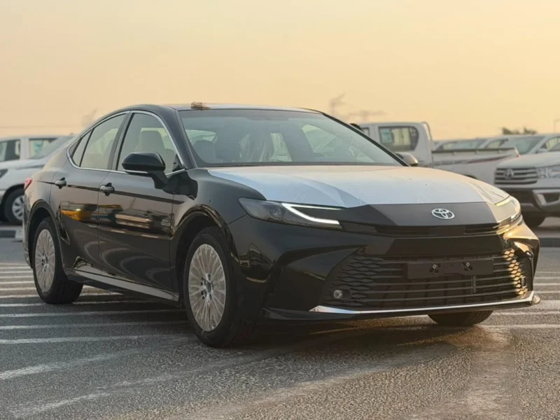 2026 Toyota Camry GLE HEV 2.5 Litres 4 Cylinders Engine Black Beige Sedan GCC Specs Automatic