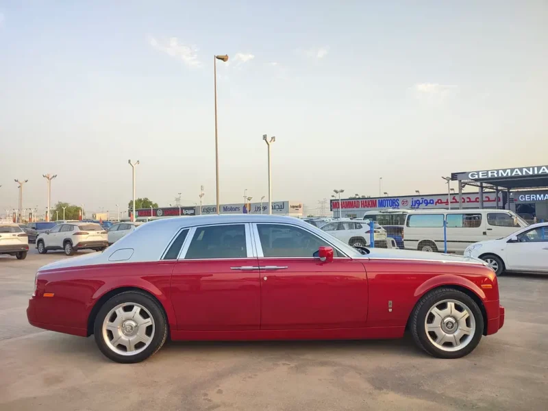 2007 Rolls-Royce Phantom 6.75 liters V12 Petrol Engine Maroon Beige Sedan GCC Specs