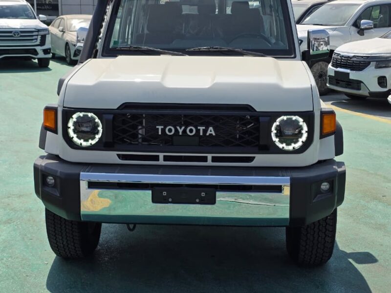 2026 Toyota Land Cruiser 76 Hardtop LX 4.0L 6 Cylinders Petrol Engine White Brown SUV GCC