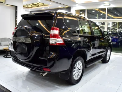 2017 Toyota Prado GXR 6 Cylinders Petrol Engine Black Beige SUV GCC Specs Automatic