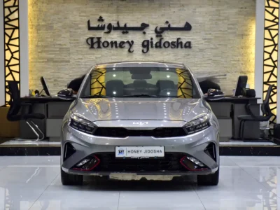 2024 Kia Cerato GT-Line 4 Cylinders petrol Engine Grey Black Sedan GCC Specs Automatic