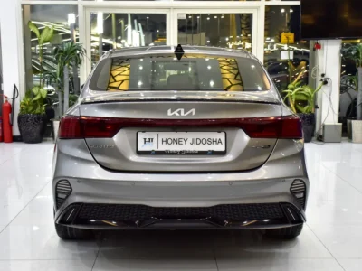 2024 Kia Cerato GT-Line 4 Cylinders petrol Engine Grey Black Sedan GCC Specs Automatic