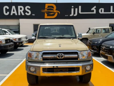 2022 Toyota Land Cruiser 70 LC79 4.0L 6 Cylinders Petrol Engine Beige Pickup Truck GCC
