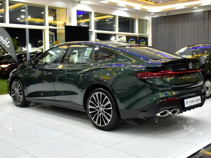 2026 MG MG 7 Deluxe 4 Cylinders Petrol Engine Green Black Sedan GCC Specs Automatic