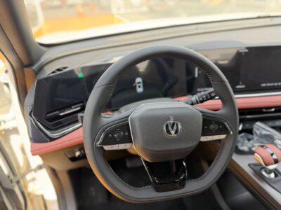 2025 Changan X5 Plus 1.5L Turbocharged 4-cylinder Petrol Engine White Red SUV Chinese Specs