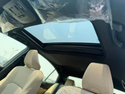 2026 Toyota Camry GLE HEV 2.5 Litres 4 Cylinders Engine White Beige Sedan GCC Specs Automatic