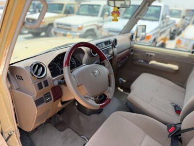 2022 Toyota Land Cruiser 70 LC79 4.0L 6 Cylinders Petrol Engine Beige Pickup Truck GCC
