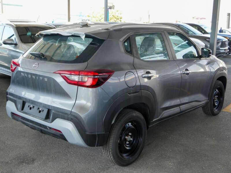 2025 NISSAN MAGNITE VISIA 1.0L TURBO CVT 3 Cylinders Engine Grey Black SUV GCC Specs