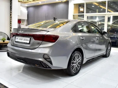 2024 Kia Cerato GT-Line 4 Cylinders petrol Engine Grey Black Sedan GCC Specs Automatic