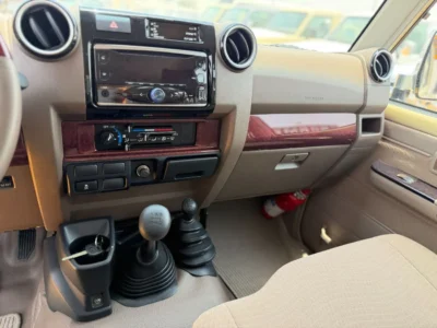 2022 Toyota Land Cruiser 70 LC79 4.0L 6 Cylinders Petrol Engine Beige Pickup Truck GCC