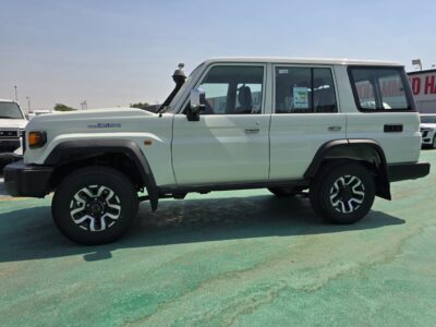 2026 Toyota Land Cruiser 76 Hardtop LX 4.0L 6 Cylinders Petrol Engine White Brown SUV GCC