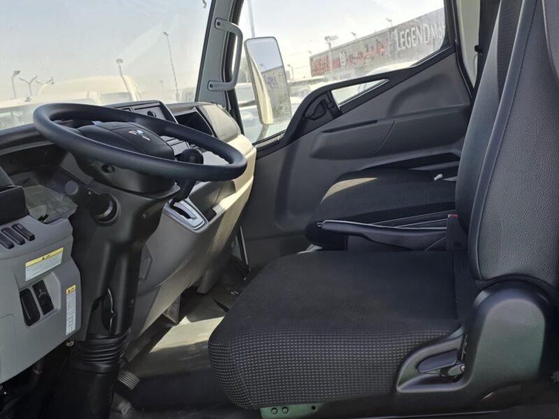 2026 Mitsubishi Fuso Canter Double Cab 3.0 Liter 4-cylinder Turbo Diesel White Black Truck