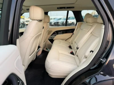 2026 Land Rover Range Rover HSE P400 3.0 L Inline-6 Petrol Engine Black Beige SUV GCC Specs