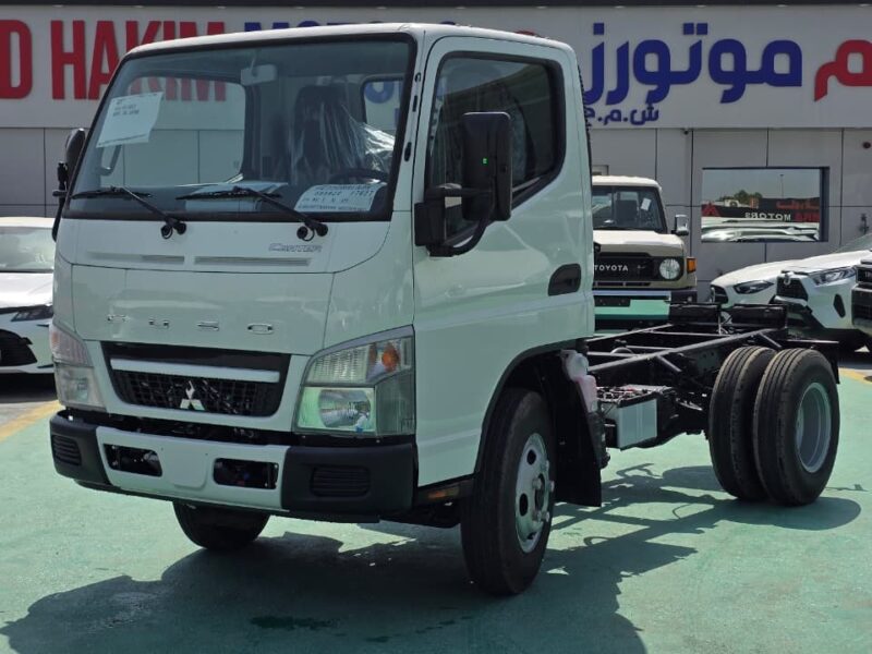 2026 MITSUBISHI CANTER SHORT CHASSIS 4.2-liter Diesel engine White Grey Truck GCC