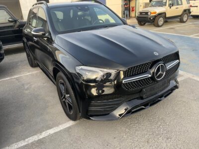 2024 Mercedes-Benz GL 450 3.0 Litres Turbo Inline-6 Petrol Engine Black SUV GCC Specs