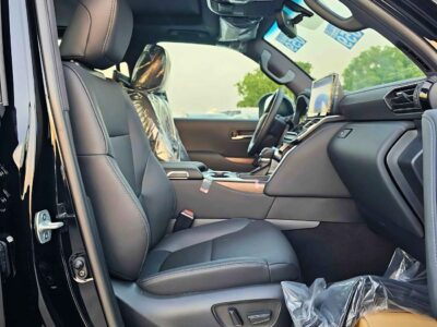 2025 Toyota Land Cruiser GXR 3.5 Litres Twin Turbo 6 Cylinders Petrol Engine Black SUV GCC Specs