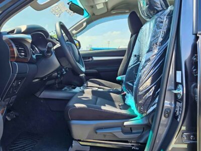 2026 Toyota Hilux SR5 TRD WOOD INTERIOR 4.0L PETROL V6 4WD Grey Black Pickup Truck GCC