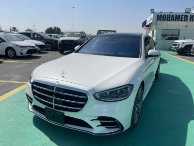 2024 Mercedes-Benz S 500 3.0-liter turbocharged inline-6 Engine White Black Sedan GCC Specs