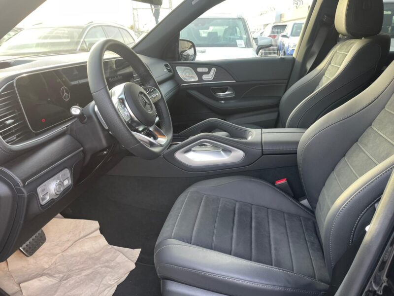 2024 Mercedes-Benz GL 450 3.0 Litres Turbo Inline-6 Petrol Engine Black SUV GCC Specs
