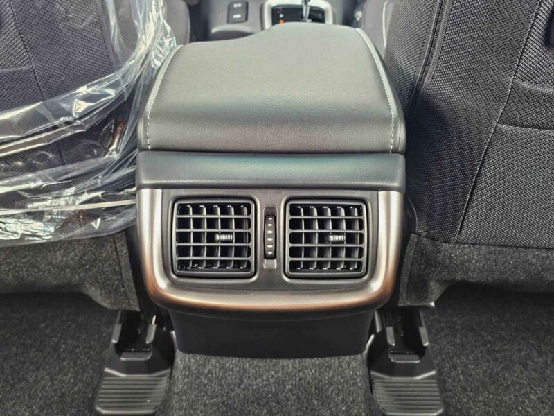 2026 Toyota Hilux SR5 TRD WOOD INTERIOR 4.0L PETROL V6 4WD Grey Black Pickup Truck GCC
