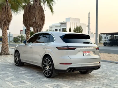 2023 Porsche Cayenne Turbo 4.0L V8 twin-turbo Petrol Engine Grey Red SUV American Specs