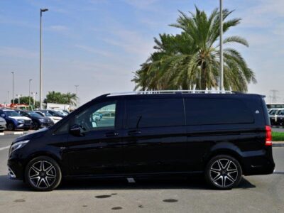 2024 Mercedes-Benz V 250 2.0-liter 4-cylinder Turbo-Diesel Engine Black Tan Van GCC Specs
