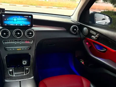 2020 Mercedes-Benz GLC 300 4MATIC 2.0L turbocharged Engine 4 Cylinders Engine Grey Red SUV