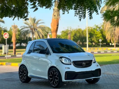 2016 Smart Fortwo Prime 3-cylinder Turbocharged Petrol Engine White Black Hatchback US Specs
