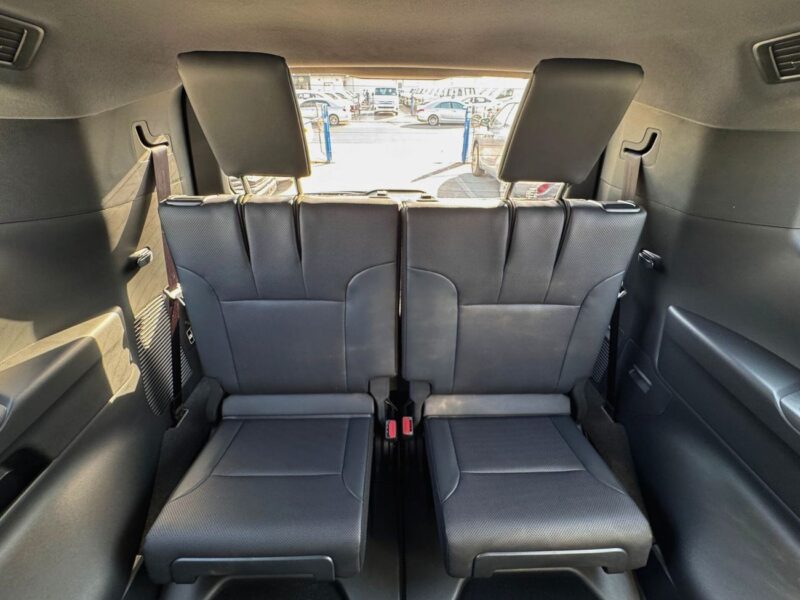 2025 Toyota Land Cruiser GXR 4.0 Litres 6 Cylinders Petrol Engine Black SUV GCC Specs Full Option