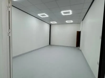 375 sqft MODERN AND SECURE STORAGE UNIT AVAILABLE FOR VARIOUS STORAGE REQUIREMENTS