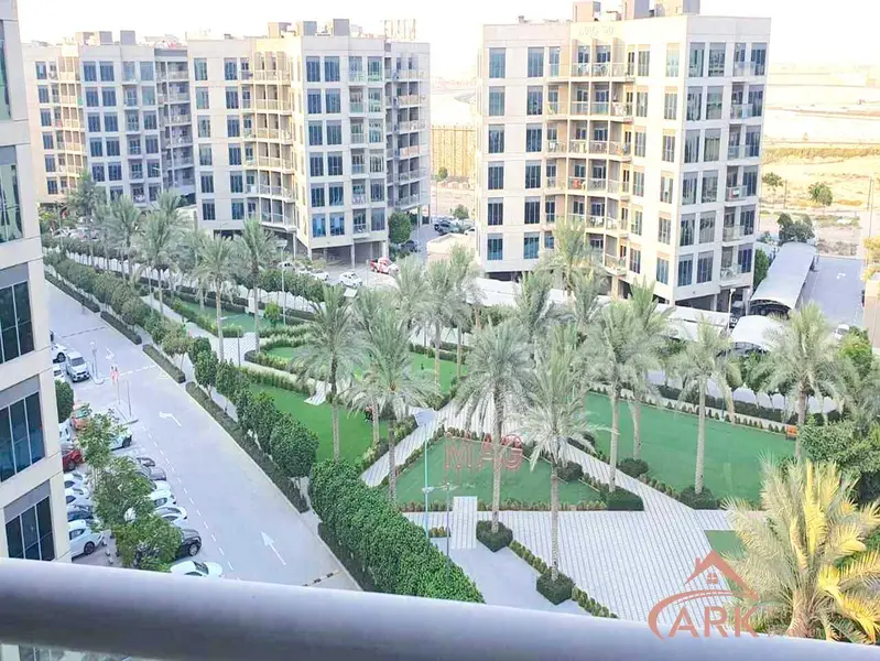 642 sqft MAG 550, MAG 5 Boulevard Pool & City Views | Well Maintained | Great Community