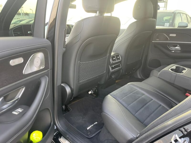 2024 Mercedes-Benz GL 450 3.0 Litres Turbo Inline-6 Petrol Engine Black SUV GCC Specs