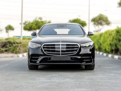 2025 Mercedes Benz S 580 4Matic 4.0L V8 Twin-Turbo Petrol Engine EQ Boost Black Sedan