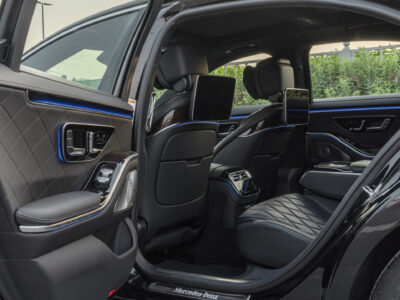 2025 Mercedes Benz S 580 4Matic 4.0L V8 Twin-Turbo Petrol Engine EQ Boost Black Sedan
