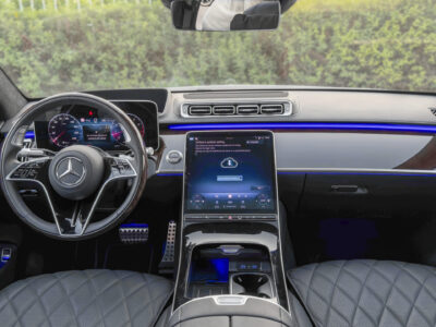 2025 Mercedes Benz S 580 4Matic 4.0L V8 Twin-Turbo Petrol Engine EQ Boost Black Sedan