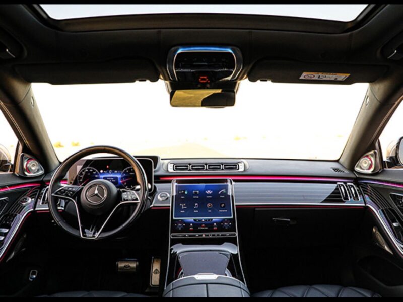 2022 Mercedes-Benz S600 Maybach 6.0-liter V12 Biturbo Petrol Brown Black Sedan GCC Specs