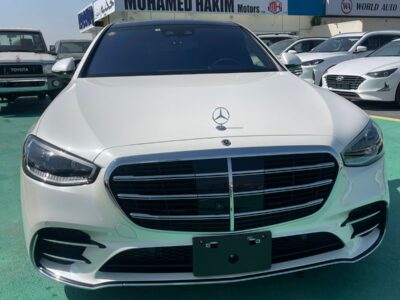 2024 Mercedes-Benz S 500 3.0-liter turbocharged inline-6 Engine White Black Sedan GCC Specs