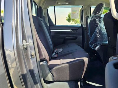 2026 Toyota Hilux SR5 TRD WOOD INTERIOR 4.0L PETROL V6 4WD Grey Black Pickup Truck GCC