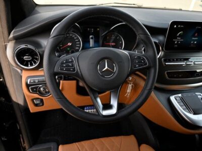 2024 Mercedes-Benz V 250 2.0-liter 4-cylinder Turbo-Diesel Engine Black Tan Van GCC Specs