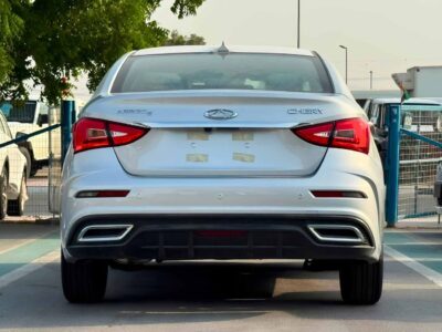 2026 Chery Arrizo 5 COMFORT STANDARD VARIANT 1.5L PETROL V4 Silver Beige Sedan GCC Specs