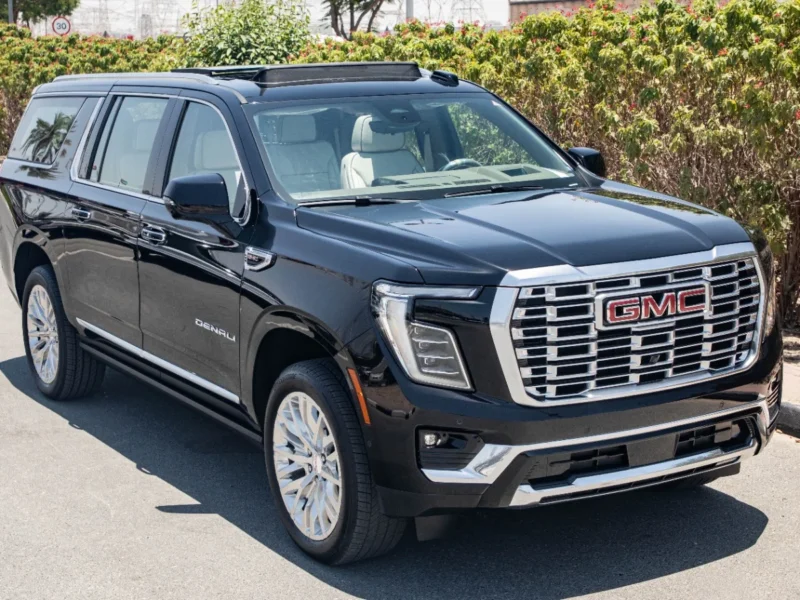 2026 GMC Yukon XL Denali 6.2 Litres EcoTec3 V8 Petrol Engine Black Beige SUV GCC Specs