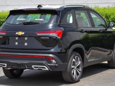 2024 Chevrolet Captiva 1.5-Liter Turbocharged 4-Cylinder Petrol Engine Black Tan SUV GCC